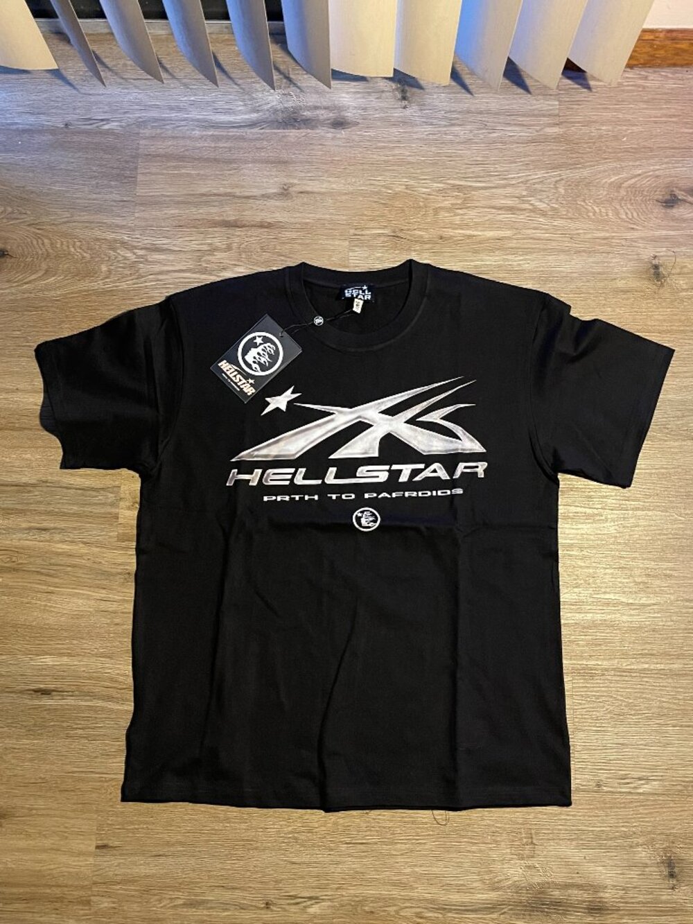(NEW)HELLSTAR (BLACK/SILVER) T-SHIRT.